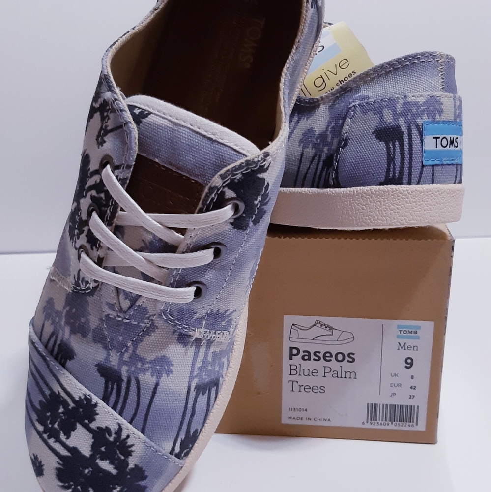 New sizes! TOMS Paseos Blue Palm Trees